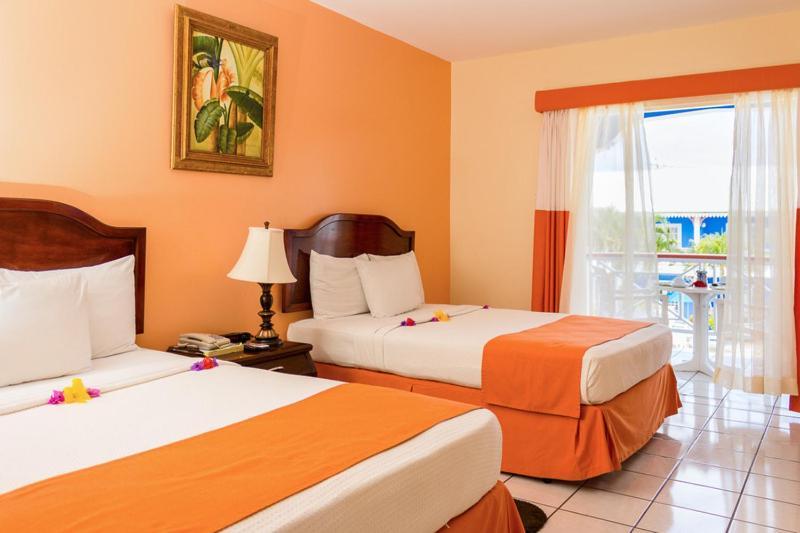Bay Gardens Inn Gros Islet Pokój zdjęcie